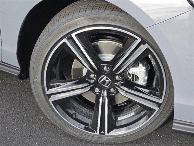 new 2025 Honda Accord Hybrid car, priced at $34,560