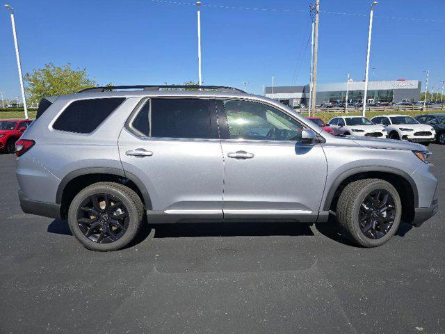 new 2025 Honda Pilot car, priced at $52,895