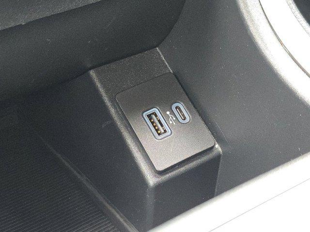 used 2024 Ford Edge car, priced at $25,357