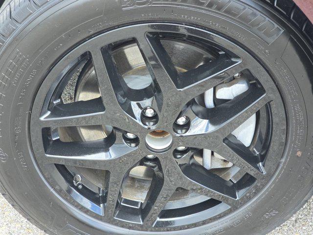 used 2024 Ford Edge car, priced at $25,357