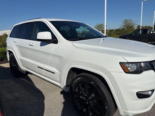 used 2018 Jeep Grand Cherokee car, priced at $17,709