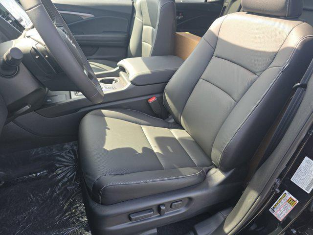 new 2025 Honda Ridgeline car, priced at $44,410