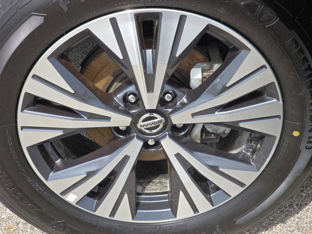 used 2021 Nissan Rogue car, priced at $19,555