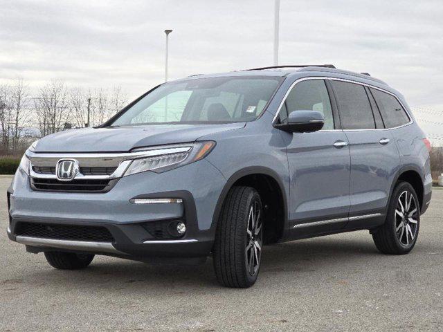 used 2022 Honda Pilot car, priced at $35,549