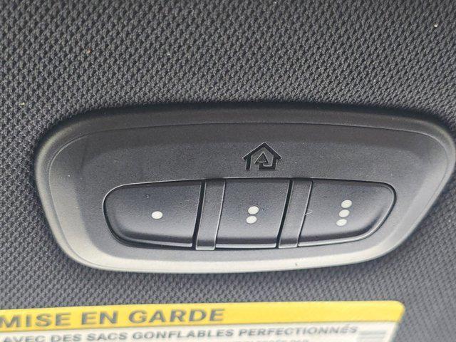 used 2018 Chrysler Pacifica car, priced at $15,863