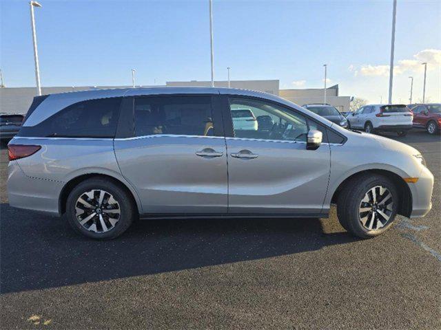 new 2026 Honda Odyssey car, priced at $44,290