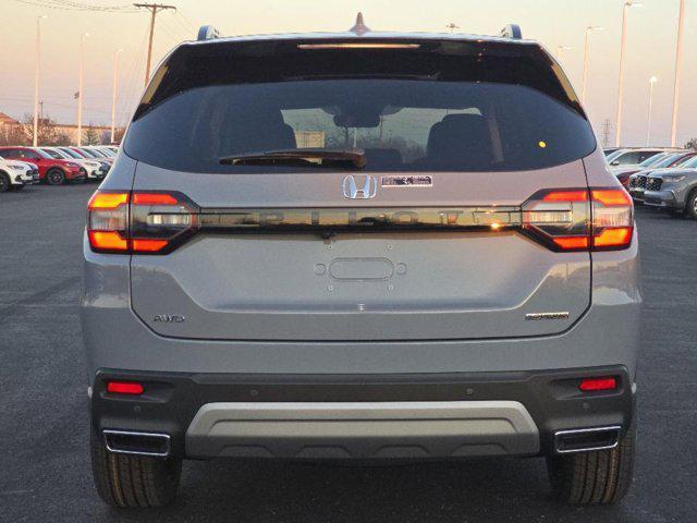 new 2025 Honda Pilot car, priced at $54,080