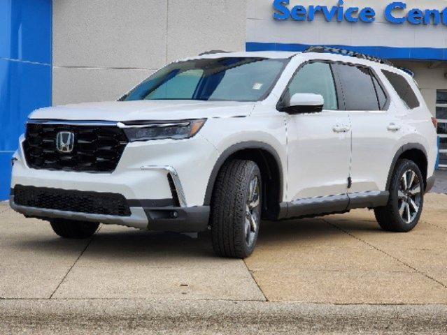 new 2025 Honda Pilot car, priced at $54,330