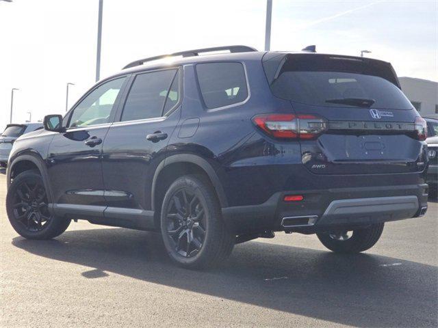 new 2025 Honda Pilot car, priced at $52,950
