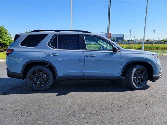 new 2025 Honda Pilot car, priced at $55,830