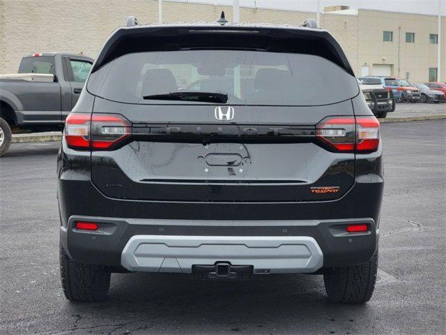 new 2025 Honda Pilot car, priced at $50,675