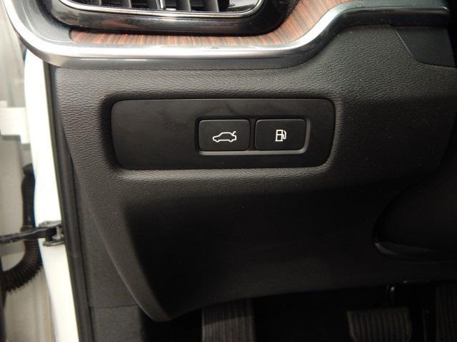 used 2023 Volvo S60 Recharge Plug-In Hybrid car, priced at $22,899