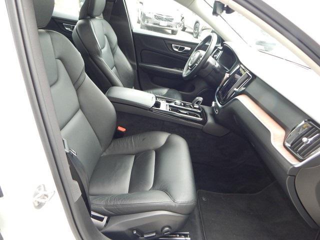 used 2023 Volvo S60 Recharge Plug-In Hybrid car, priced at $22,899