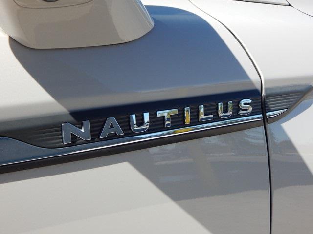 used 2020 Lincoln Nautilus car, priced at $29,600