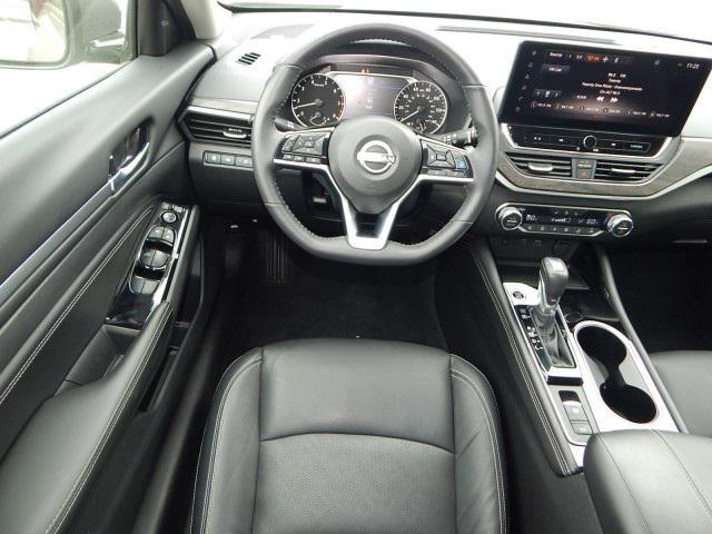 used 2023 Nissan Altima car, priced at $26,898