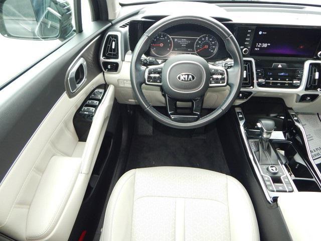 used 2021 Kia Sorento car, priced at $26,900