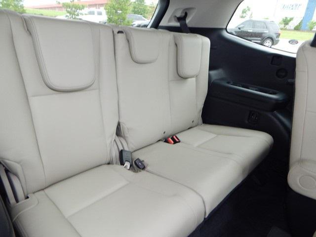 used 2023 Subaru Ascent car, priced at $33,900