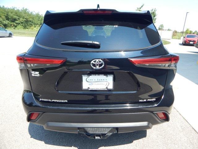used 2023 Toyota Highlander car, priced at $36,895