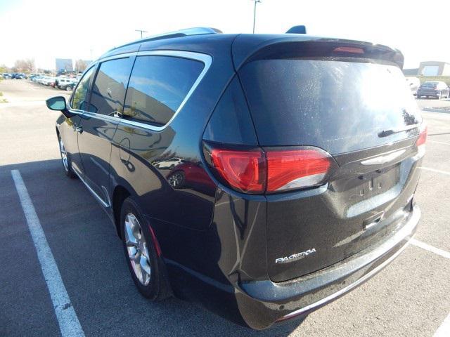 used 2019 Chrysler Pacifica car, priced at $24,299