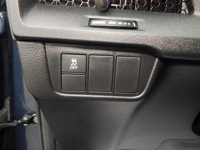 used 2025 Honda CR-V car, priced at $33,600