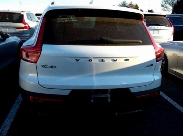 used 2024 Volvo XC40 car, priced at $34,555