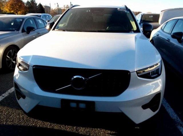 used 2024 Volvo XC40 car, priced at $34,555