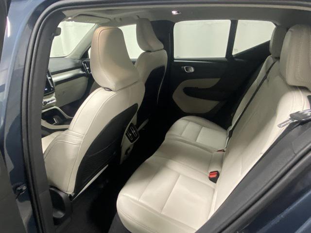used 2021 Volvo XC40 car, priced at $22,555