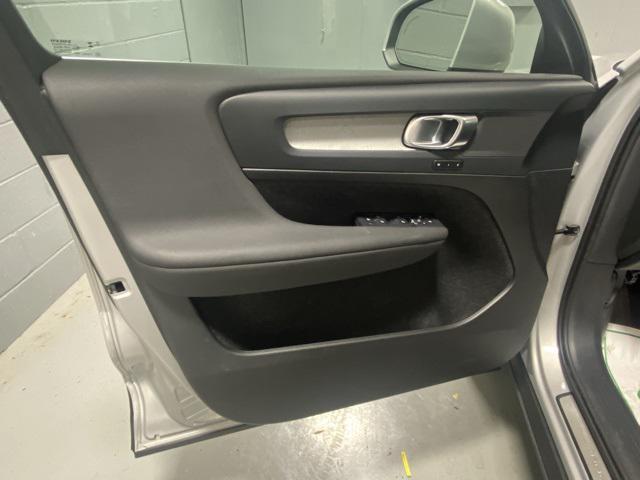 used 2025 Volvo XC40 car, priced at $32,555