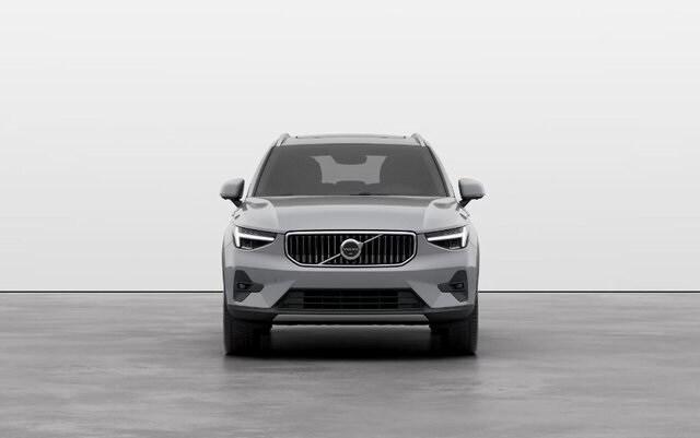 new 2024 Volvo XC40 car, priced at $49,410