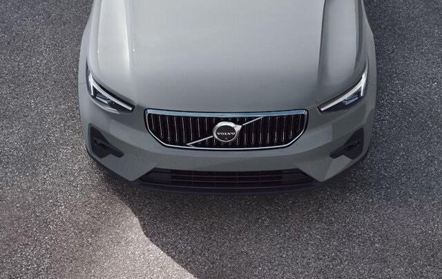 new 2024 Volvo XC40 car, priced at $49,410