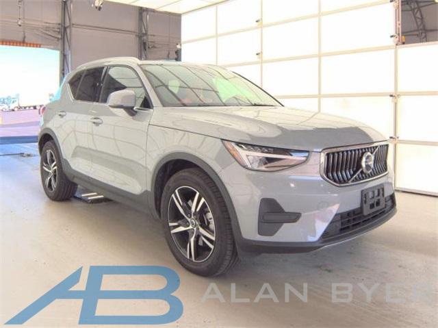 used 2025 Volvo XC40 car, priced at $34,888