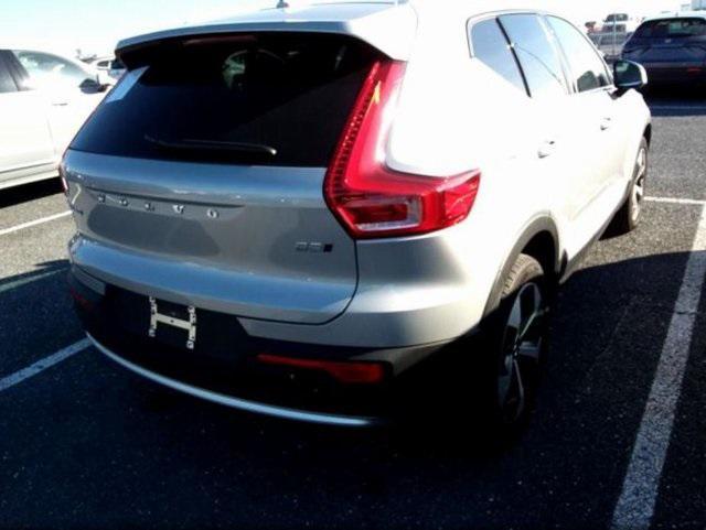 used 2024 Volvo XC40 car, priced at $35,987