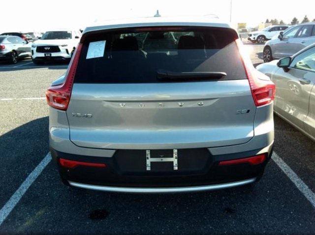 used 2024 Volvo XC40 car, priced at $35,987