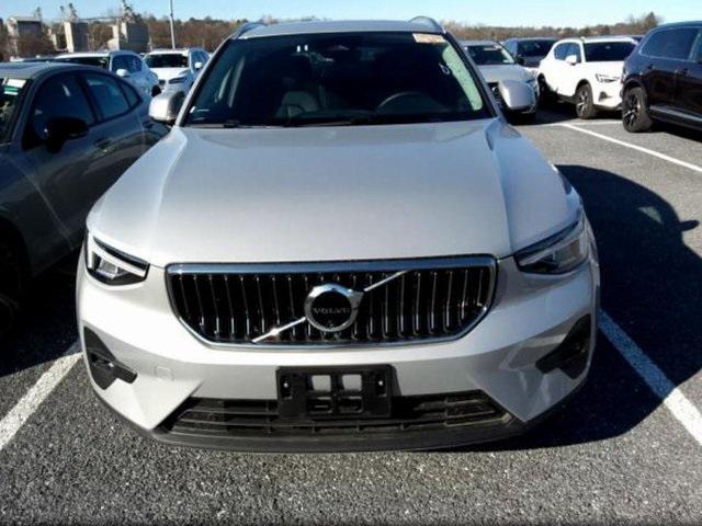 used 2024 Volvo XC40 car, priced at $35,987