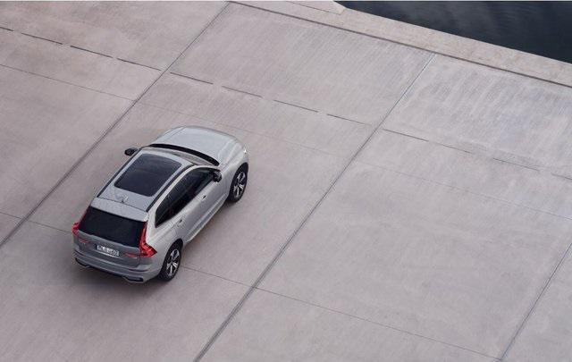 new 2025 Volvo XC60 Plug-In Hybrid car, priced at $62,425