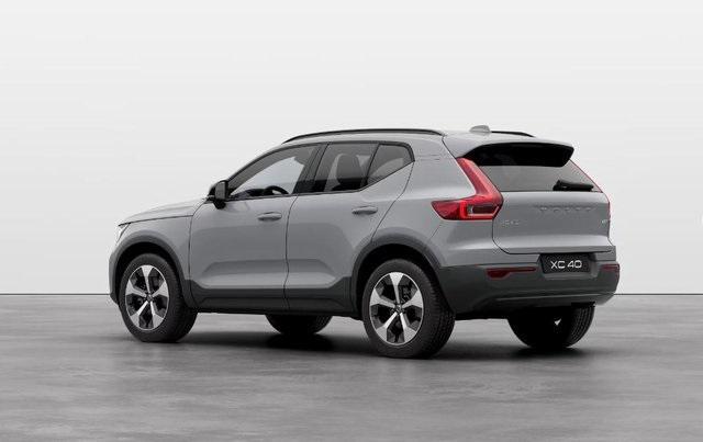 new 2025 Volvo XC40 car, priced at $50,375