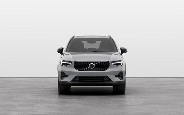 new 2025 Volvo XC40 car, priced at $50,375