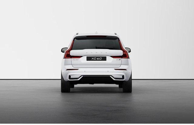 new 2025 Volvo XC60 car, priced at $55,335