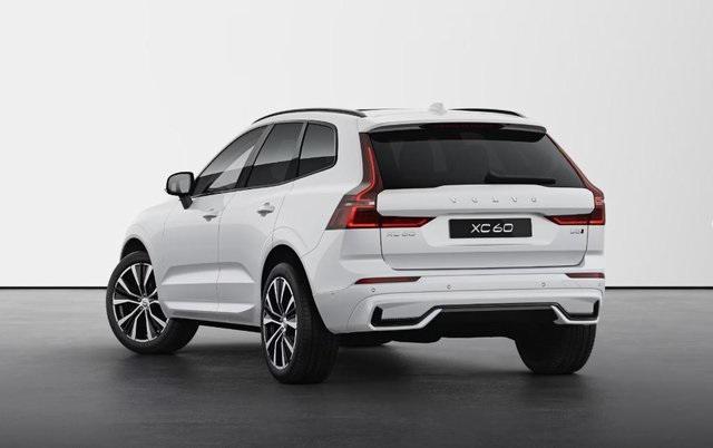 new 2025 Volvo XC60 car, priced at $55,335