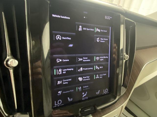 used 2021 Volvo XC60 car, priced at $31,555