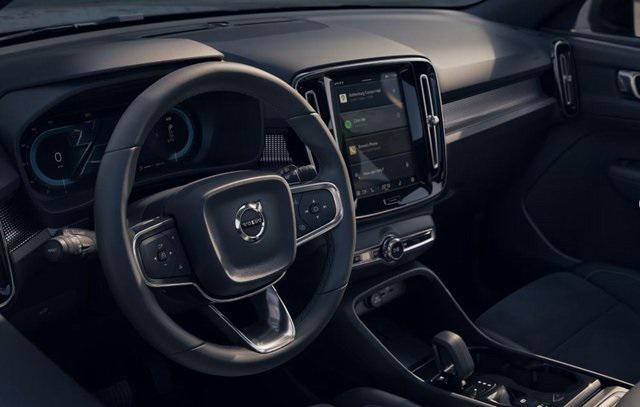 new 2025 Volvo XC40 car, priced at $49,810