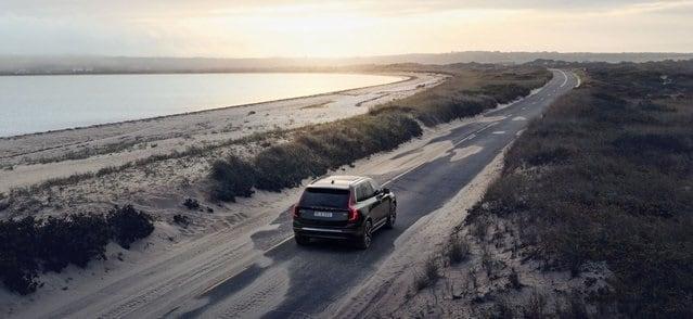 new 2024 Volvo XC90 car, priced at $67,915