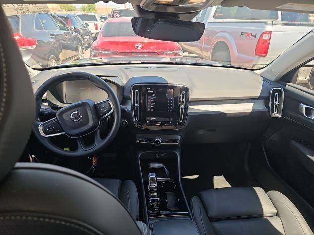 used 2025 Volvo XC40 car, priced at $33,777