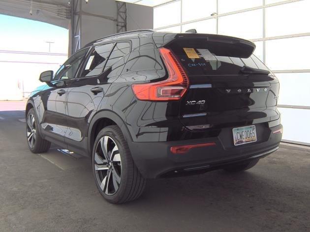 used 2025 Volvo XC40 car, priced at $33,777