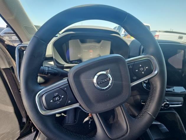 used 2025 Volvo XC40 car, priced at $33,777