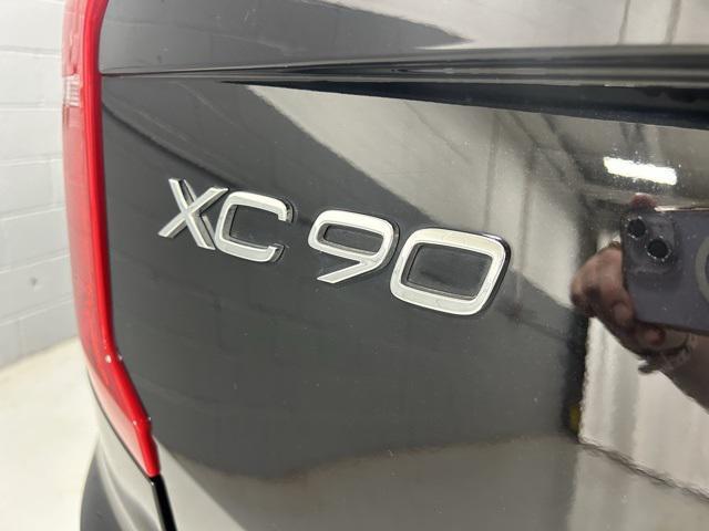 used 2024 Volvo XC90 car, priced at $51,555