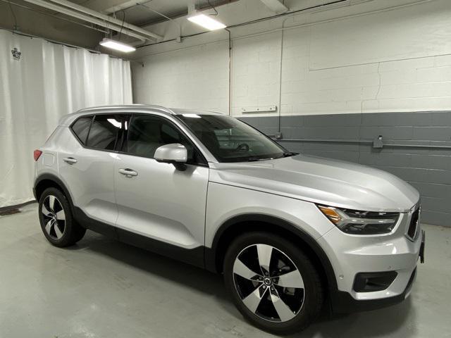 used 2019 Volvo XC40 car, priced at $27,888