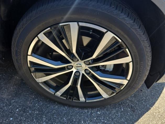 used 2024 Volvo XC60 car, priced at $49,875