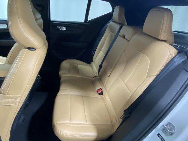 used 2020 Volvo XC40 car, priced at $27,888