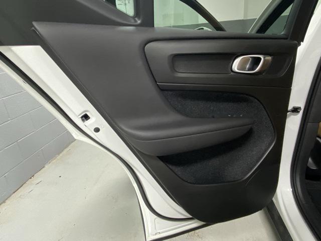 used 2020 Volvo XC40 car, priced at $27,888